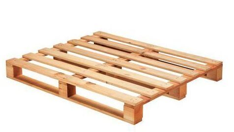 Pallets descartáveis, uma opção econômica e prática entre os tipos de pallet, frequentemente usados em envios de curto prazo e transporte de mercadorias.